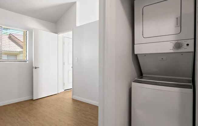 1 bed, 1 bath, 517 sqft, $1,295, Unit 111