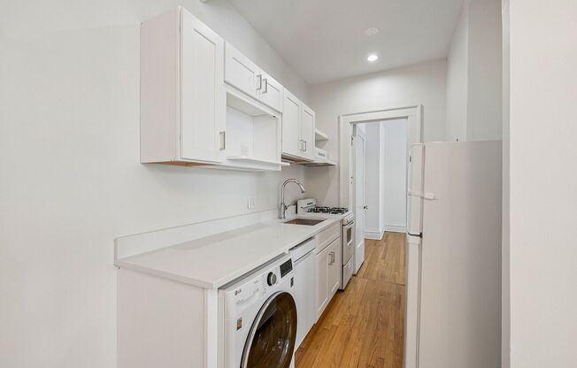 1 bed, 1 bath, 725 sqft, $2,097, Unit 1B