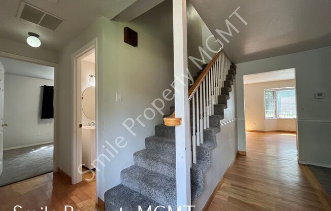 Spacious 5 bedrooms house in Beaverton