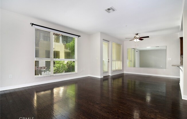 3 beds, 2.5 baths, 1,490 sqft, $4,500, Unit 231