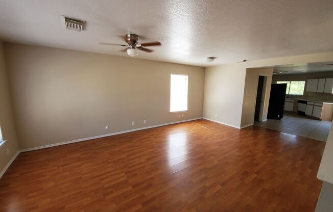 86 Mclennan Oak