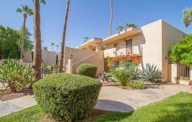 TWO BEDROOM TWO BATHROOM CONDO LOCATED NEAR OLD TOWN SCOTTSDALE