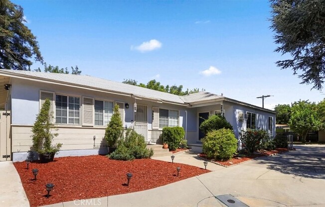 3801 LEGION LN