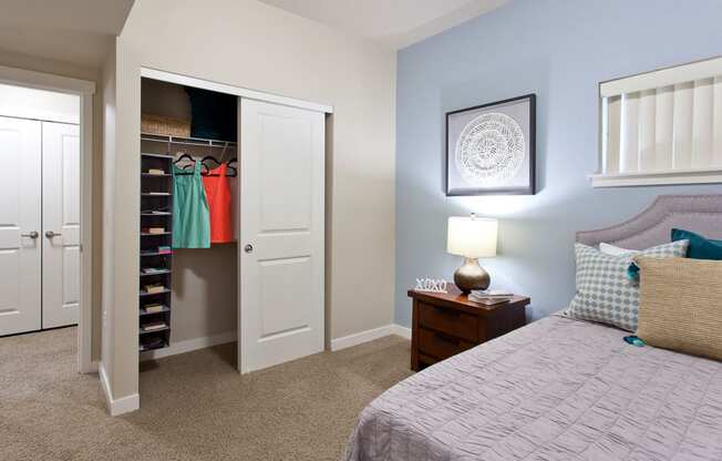 Island View Apartments Bedroom and Closet