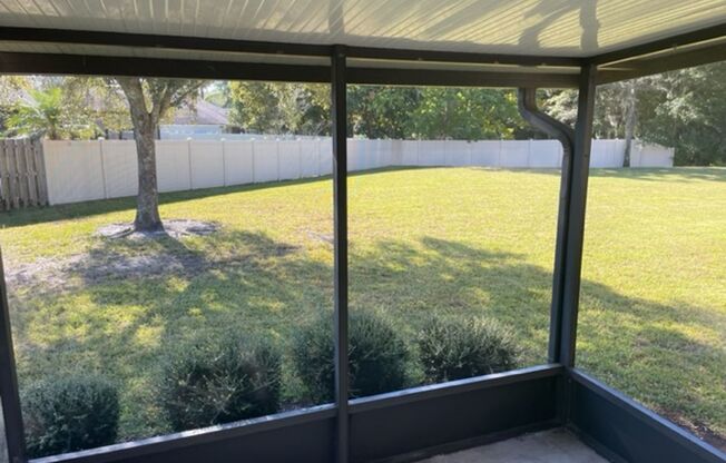 3 beds, 2 baths, $1,850, Unit Unit A