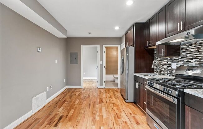 1 and 3 bedroom apartments with utilities