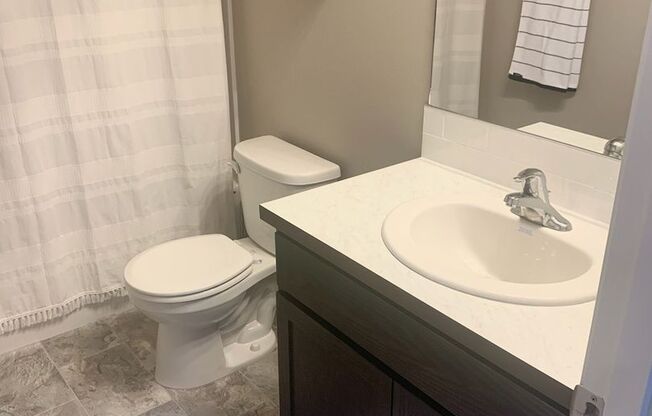 Beautiful 3 Bedroom Home in Moses Lake