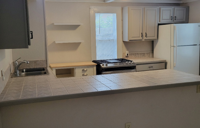 1120 17th Street N #2