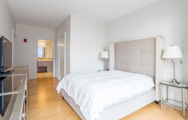 2 beds, 2 baths, 1,378 sqft, $8,500, Unit 1202