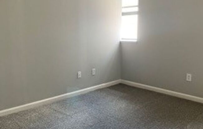 2 beds, 2 baths, 937 sqft, $1,499, Unit 712