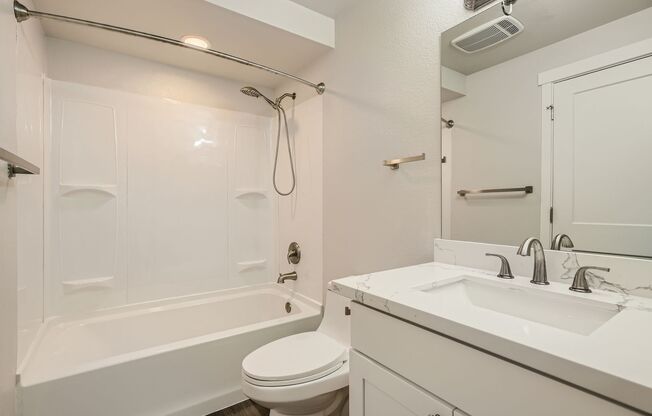 2 beds, 1 bath, 875 sqft, $2,095, Unit Unit 02
