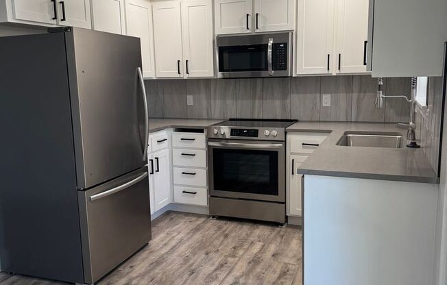 Updated Duplex in SE Bend