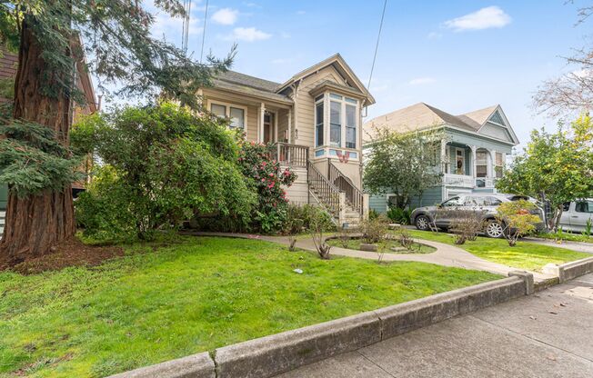 820 Pacific Ave #A - 1 bedroom | 1 bathroom