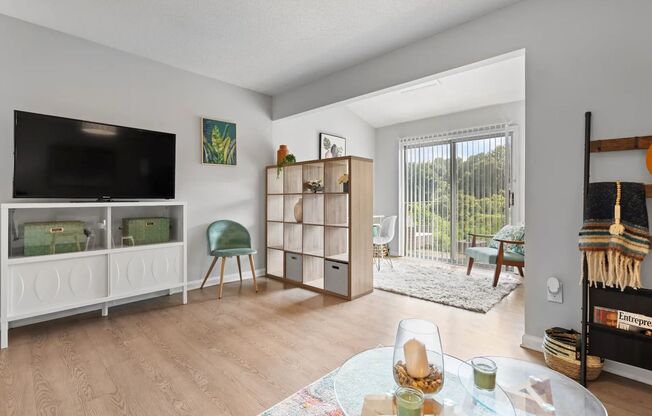 2 beds, 2 baths, 1,145 sqft, $1,485, Unit P-P08