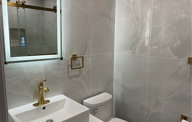 1 bed, 1 bath, 472 sqft, $1,950, Unit 105