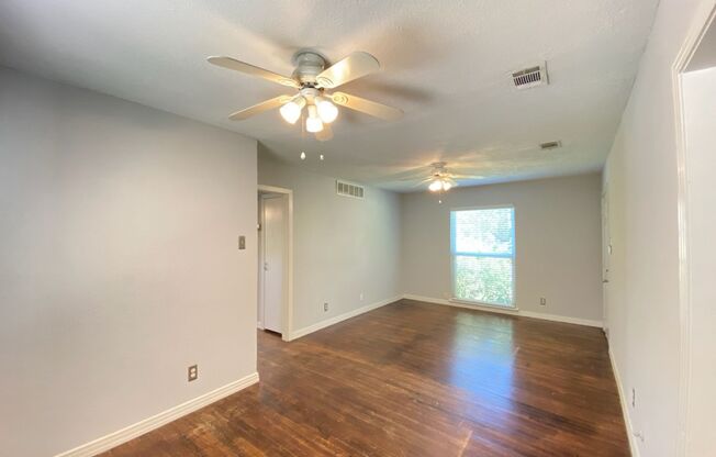 3 beds, 1 bath, $1,695