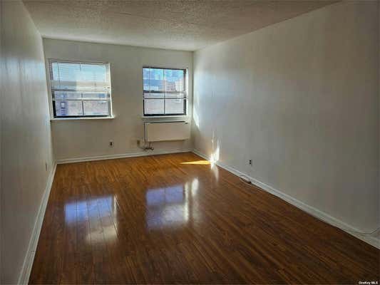 1 bed, 1 bath, $2,300, Unit 604D