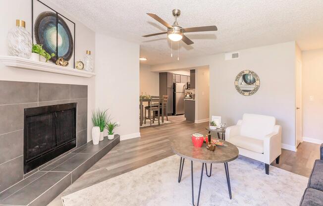2 beds, 2 baths, 1,091 sqft, $1,810