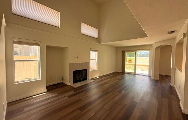 Spacious 4BD/2.5BA Home in Sorrento Valley with Pool, Private Balcony & In-Unit Laundry