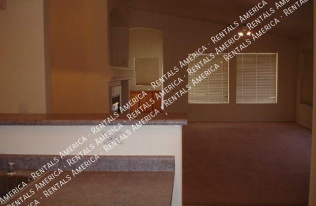 17463 W ROCK WREN CT