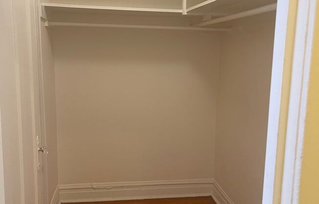 Studio, 1 bath, 500 sqft, $750