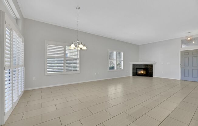 2 beds, 2 baths, $1,600, Unit # 1004