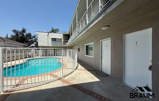 6336 TUJUNGA AVENUE