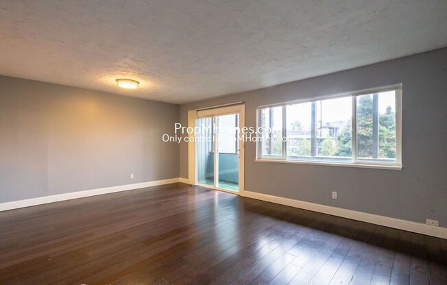 Spacious One Bedroom In Southwest Tigard!