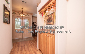 14211 Spring Hill Dr