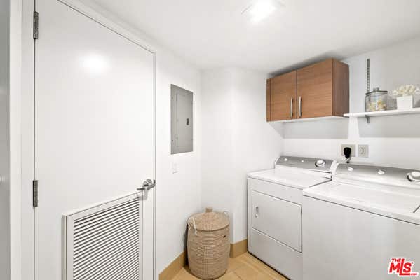 2 beds, 3 baths, 1,735 sqft, $7,500