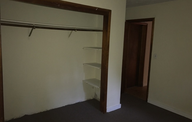 One bedroom Maplewood off Stillwater