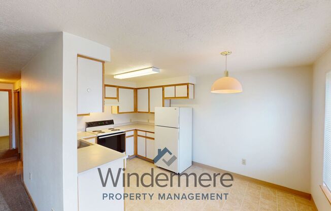 2 beds, 1 bath, 828 sqft, $1,095, Unit 71