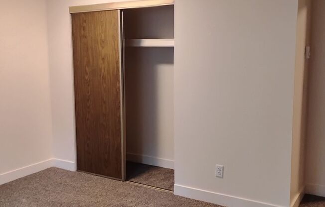 2 beds, 1.5 baths, 875 sqft, $1,250, Unit 257-636