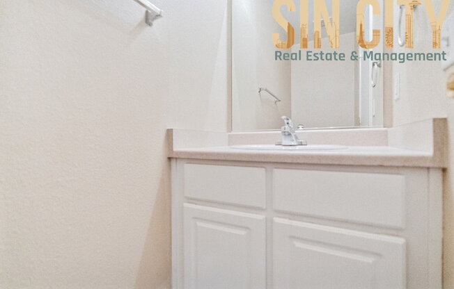 5022 SAPPHIRE LGT ST