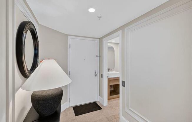 2 beds, 2.5 baths, $5,400, Unit # 1604