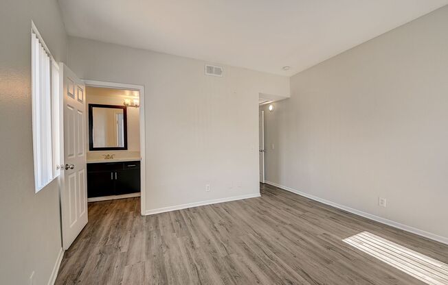 1 bed, 1 bath, 550 sqft, $1,898, Unit 209