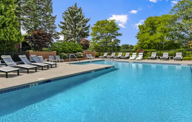 the swimming pool at the resort at governors residence