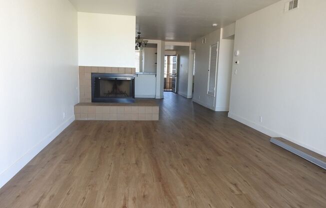 2 beds, 2 baths, $3,600, Unit Unit #202