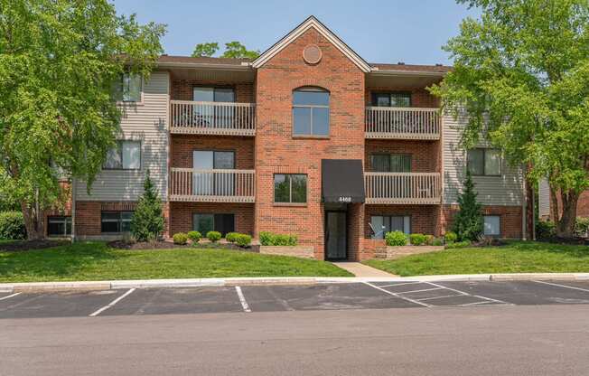 our apartments offer a clubhouse  at Timber Glen Apartments, Ohio