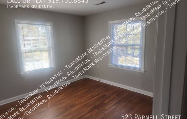 523 PARNELL ST