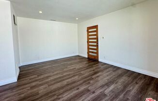 2040 S Sherbourne Dr