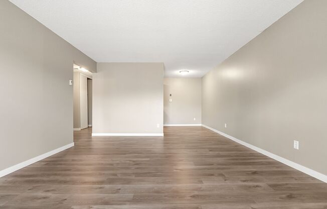 1 bed, 1 bath, 725 sqft, $1,125, Unit 305