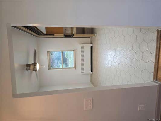 2 beds, 1 bath, 1,000 sqft, $2,807, Unit 2