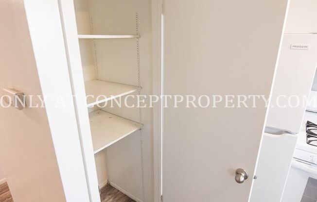 2 beds, 1.5 baths, 1,040 sqft, $1,499, Unit 10