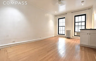 Studio, 1 bath, $3,100, Unit 2F