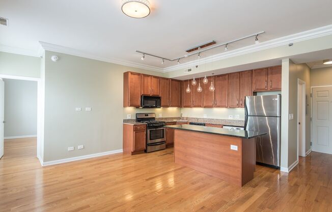 1 bed, 1 bath, $1,835, Unit E2