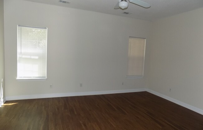 2 beds, 2 baths, $1,750