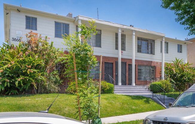 3862 S. Potomac Ave.
