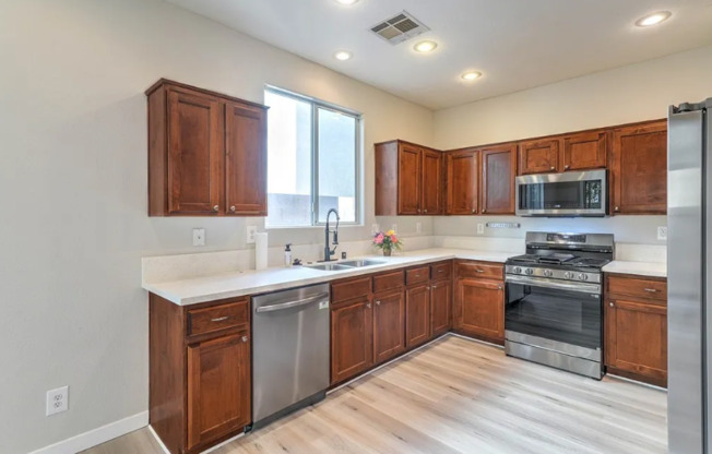 7708 HAMPTON WILLOWS LN