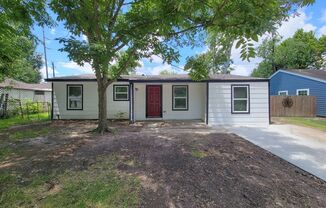 RECENTLY REMODELED 4 BEDROOM 2 BATH LEASE HOME WITH ALL THE UPGRADES.  CHECK THIS OUT.  WON'T LAST LONG!!